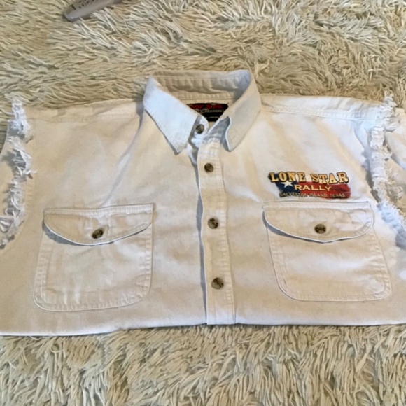 Lone Star Rally Sleeveless Shirt - Picture 7 of 9